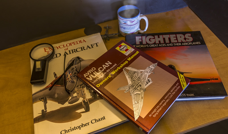 Light Reading by Steve Tugwel